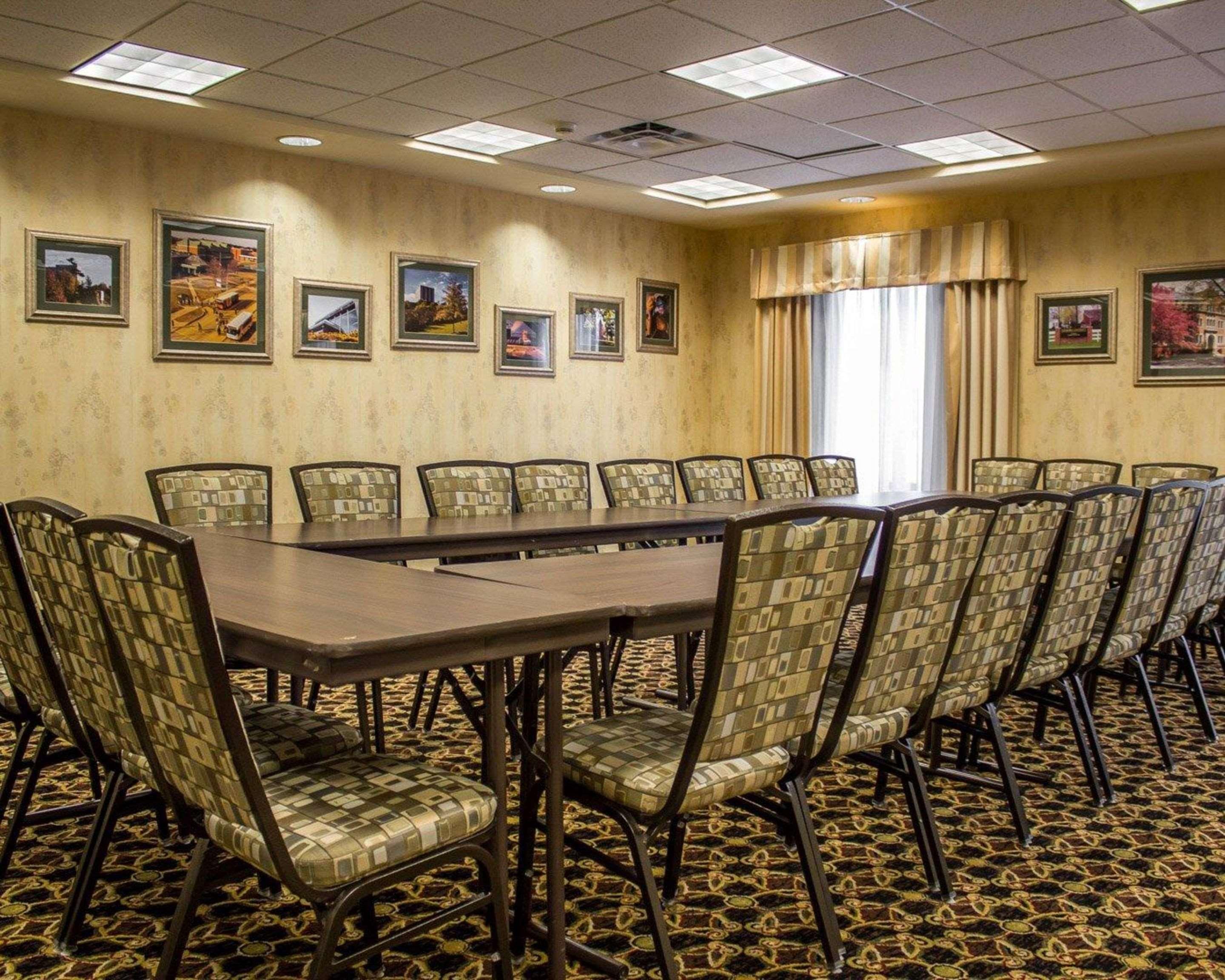 Comfort Suites Edinboro Esterno foto