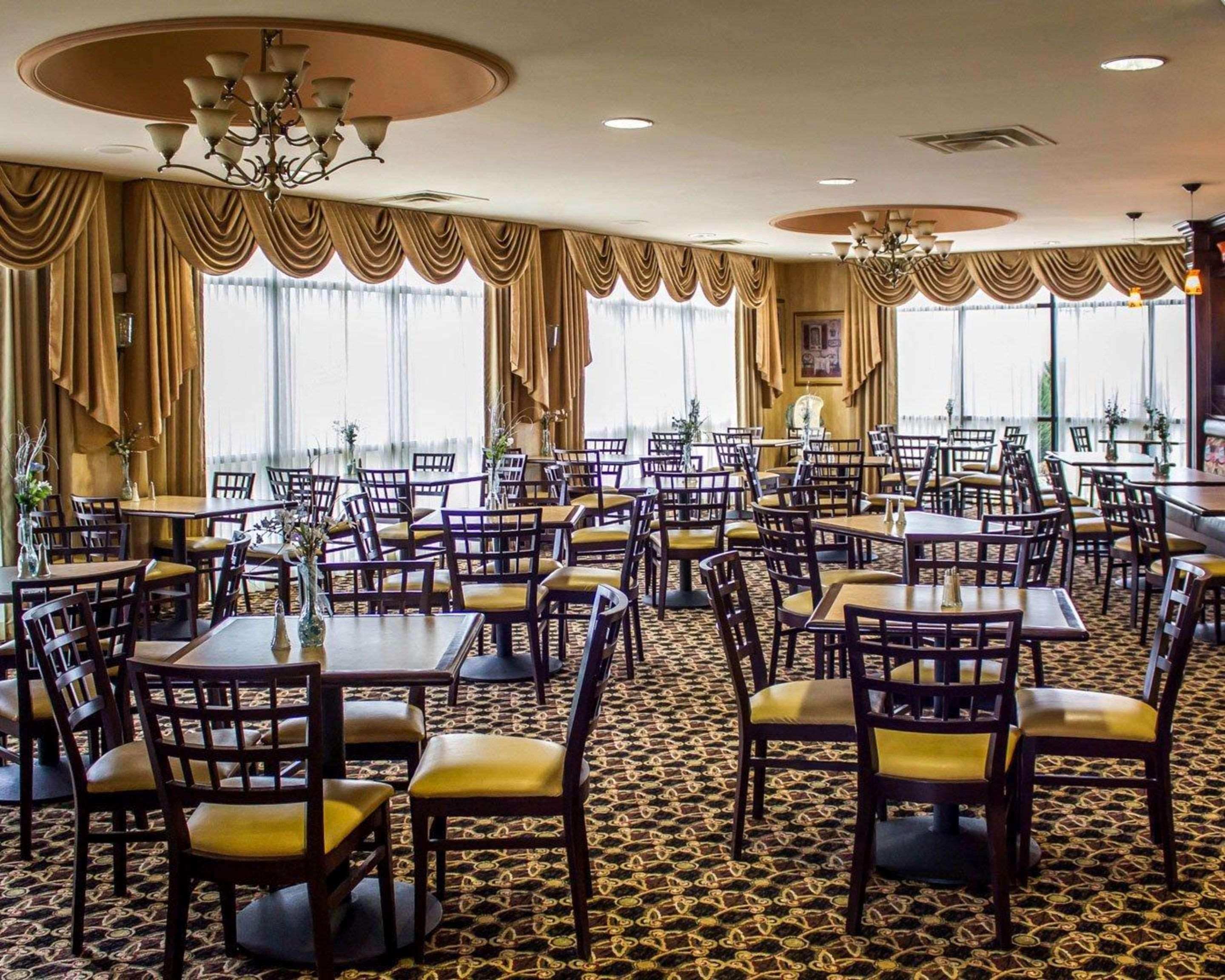 Comfort Suites Edinboro Esterno foto